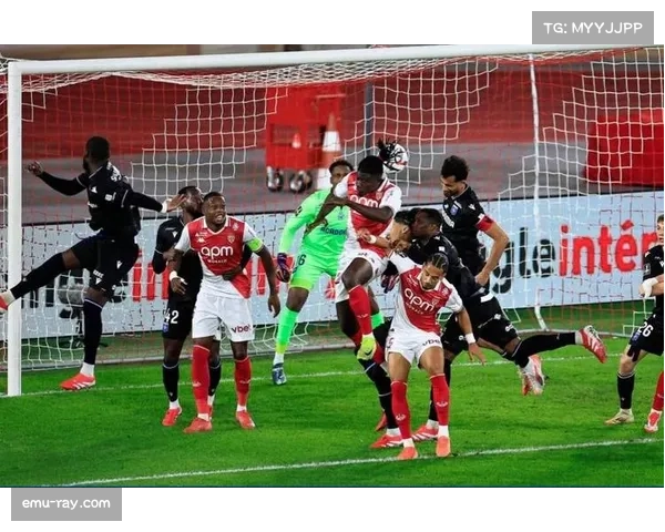 战术看点:布雷斯特的铁桶阵能否挡住里尔的快速穿插 战术看点:布雷斯特的铁桶阵能否挡住里尔的快速穿插